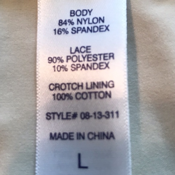 Vanity Fair Smooth control panty - Picture 2 of 8